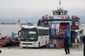 So sánh bến phà Đồng Bài mới và bến phà Gót cũ: Có gì khác biệt?